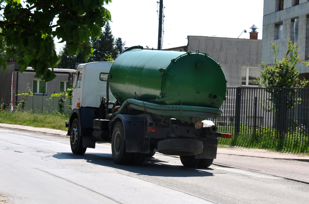 Cesspool truck